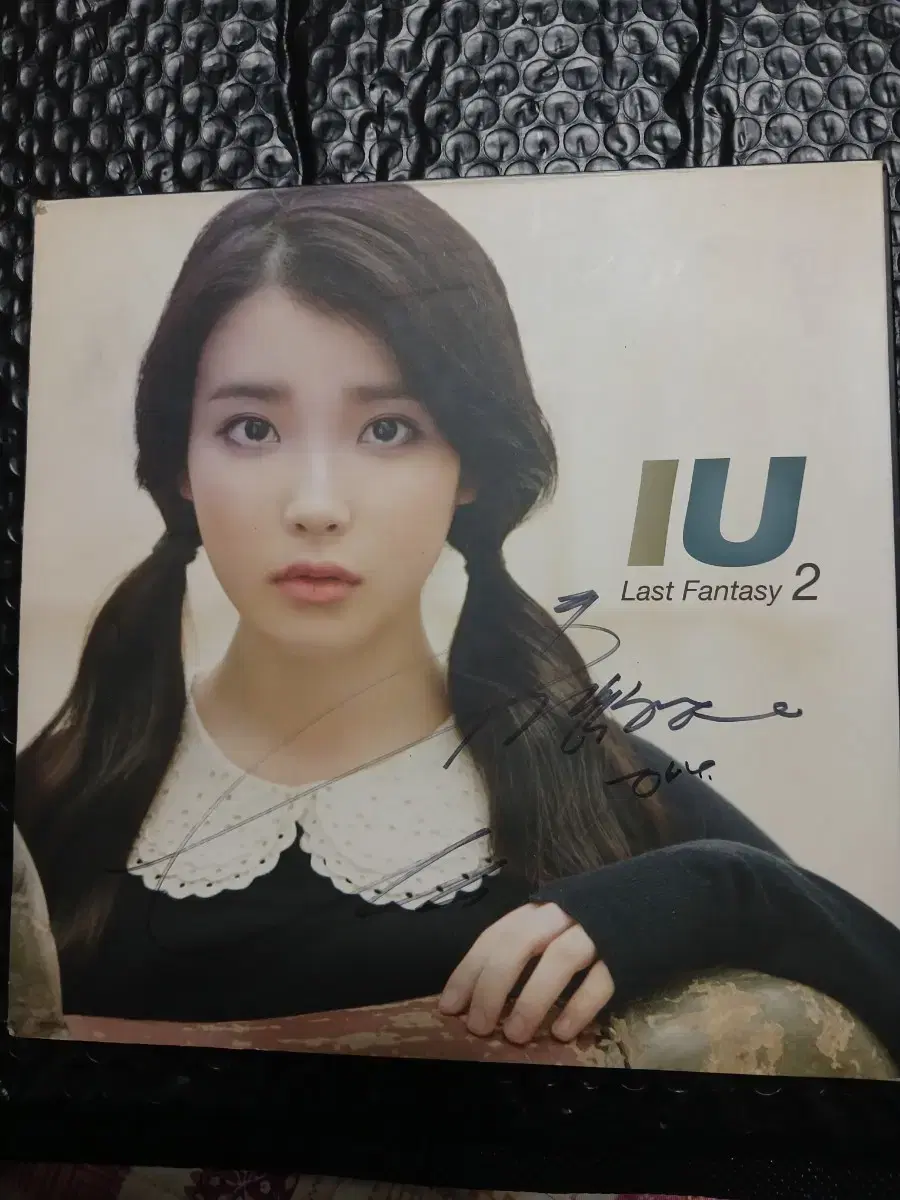 IU Last Fantasy 2 サイン入り 【公式通販】